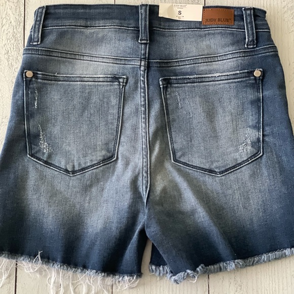 Last 1! judy blue 15228REG DK mid rise side slit cut off shorts size large - Picture 13 of 16